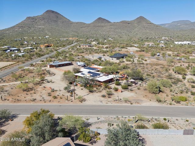 40205 N 26TH Street, Cave Creek, AZ 85331