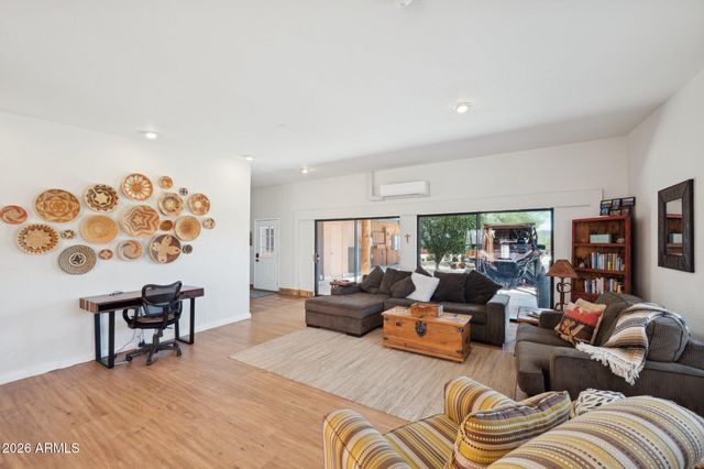 40205 N 26TH Street, Cave Creek, AZ 85331