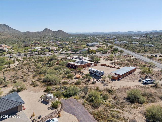 40205 N 26TH Street, Cave Creek, AZ 85331