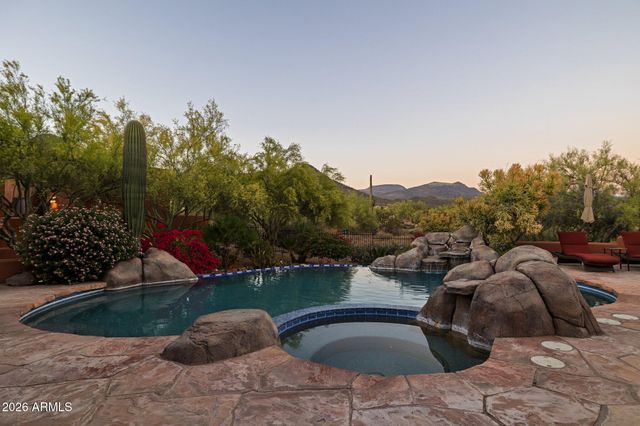 40205 N 26TH Street, Cave Creek, AZ 85331