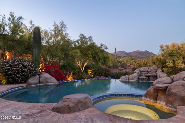 40205 N 26TH Street, Cave Creek, AZ 85331