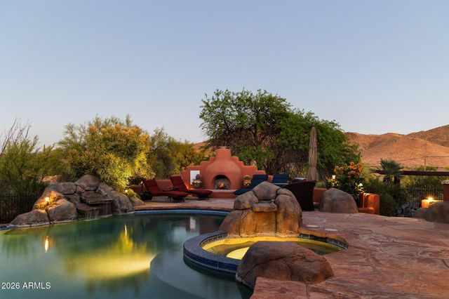 40205 N 26TH Street, Cave Creek, AZ 85331