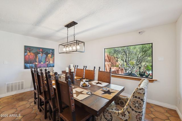 40205 N 26TH Street, Cave Creek, AZ 85331