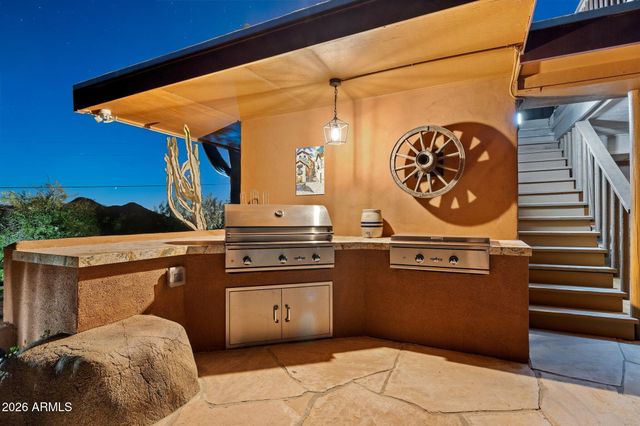 40205 N 26TH Street, Cave Creek, AZ 85331