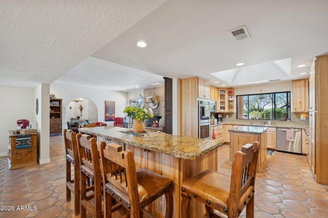 40205 N 26TH Street, Cave Creek, AZ 85331