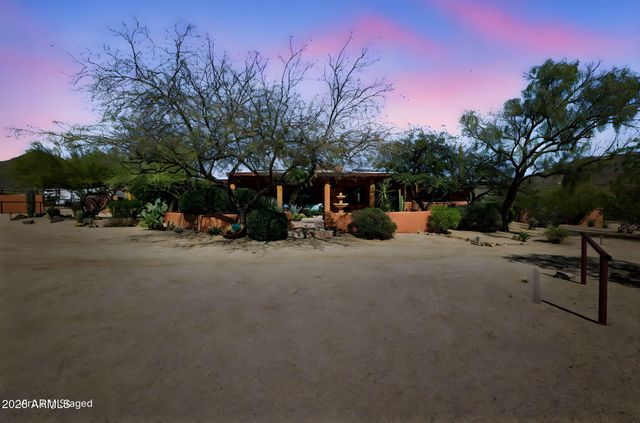 40205 N 26TH Street, Cave Creek, AZ 85331