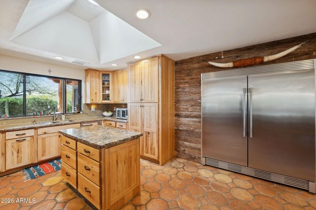 40205 N 26TH Street, Cave Creek, AZ 85331