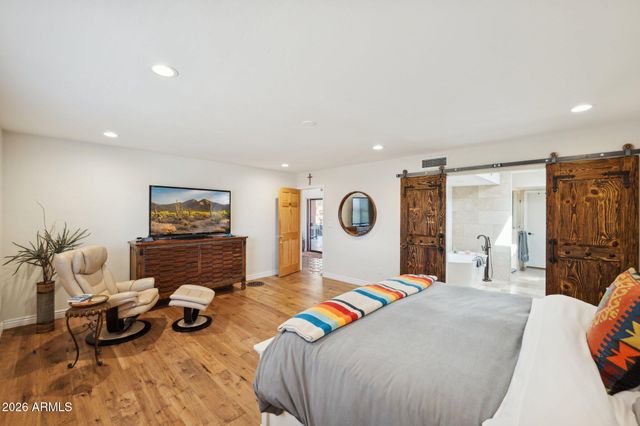 40205 N 26TH Street, Cave Creek, AZ 85331