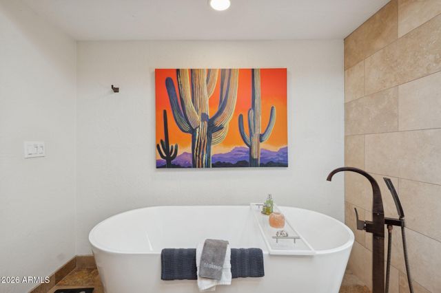 40205 N 26TH Street, Cave Creek, AZ 85331