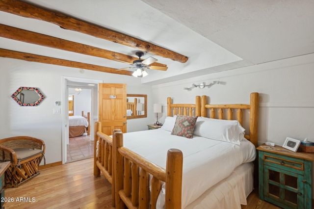 40205 N 26TH Street, Cave Creek, AZ 85331