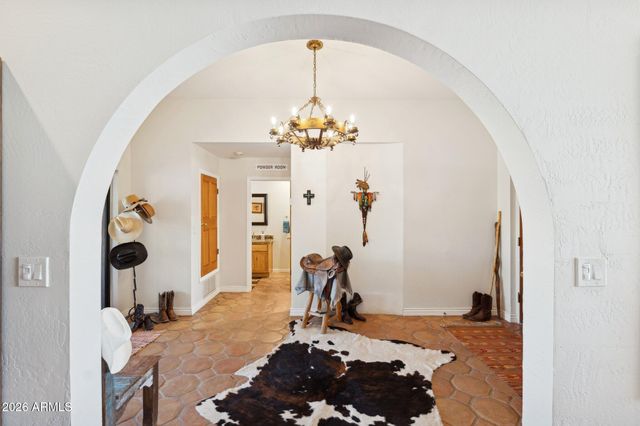 40205 N 26TH Street, Cave Creek, AZ 85331