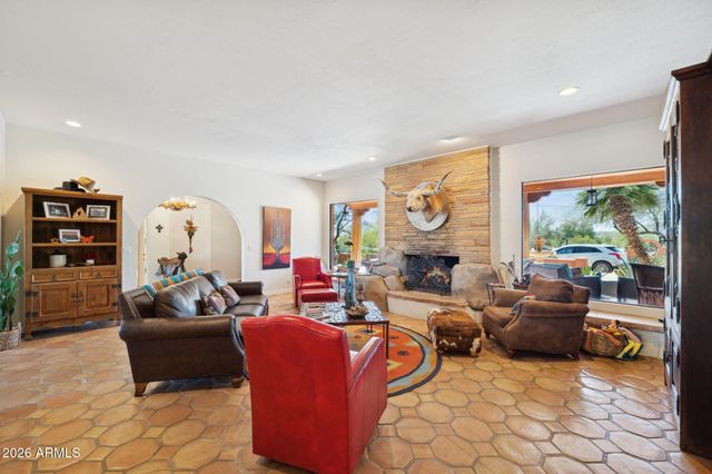 40205 N 26TH Street, Cave Creek, AZ 85331