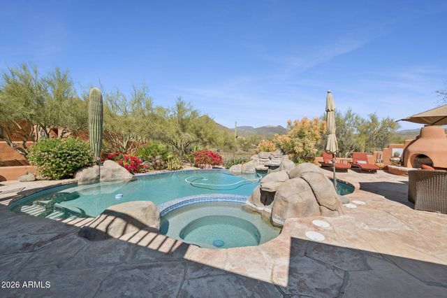 40205 N 26TH Street, Cave Creek, AZ 85331