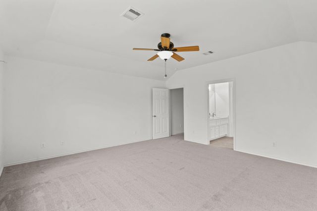 112 Sandstone Bend Lane, Dickinson, TX 77539