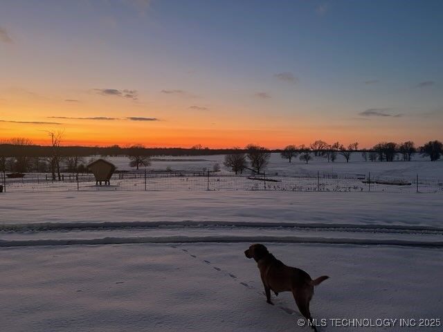 554 N 4206 Road, Hugo, OK 74743