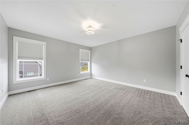 5368 Glenview Drive, Clarence, NY 14031