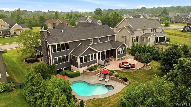 5368 Glenview Drive, Clarence, NY 14031