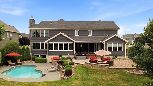 5368 Glenview Drive, Clarence, NY 14031