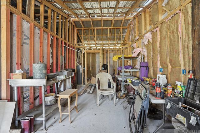 20224 Riverside Rd, Springfield, LA 70462