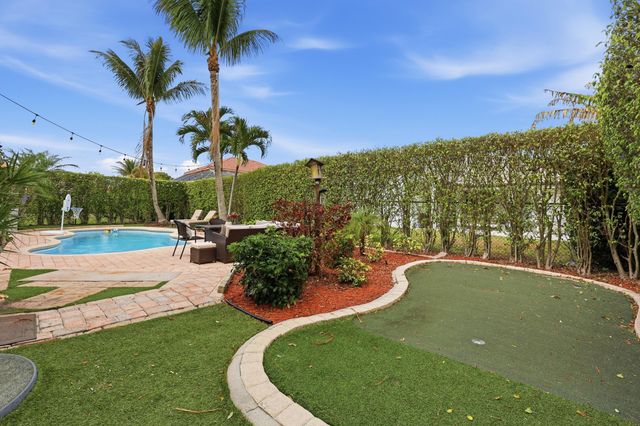 3710 Victoria Road, West Palm Beach, FL 33411