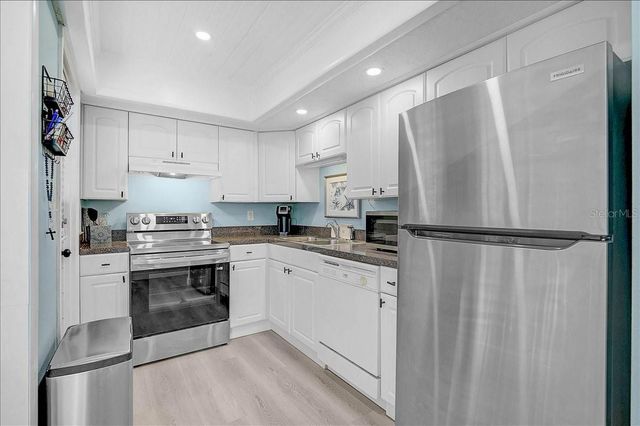 2222 ORANGE BLOSSOM LANE 2222, Bradenton, FL 34207