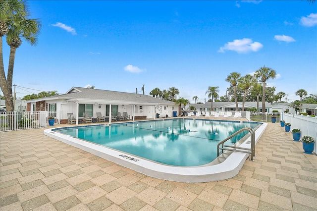 2222 ORANGE BLOSSOM LANE 2222, Bradenton, FL 34207