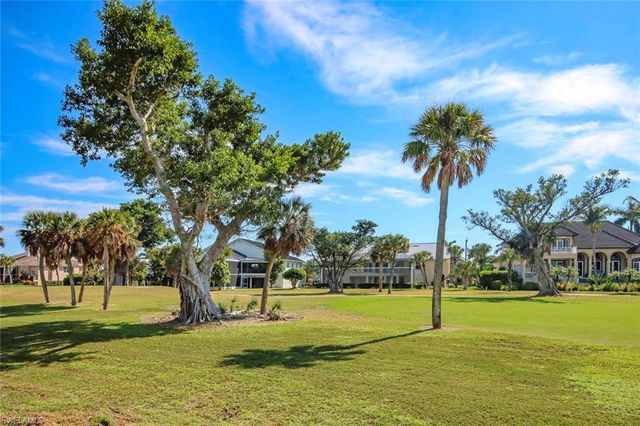 1292 Par View DR, Sanibel, FL 33957