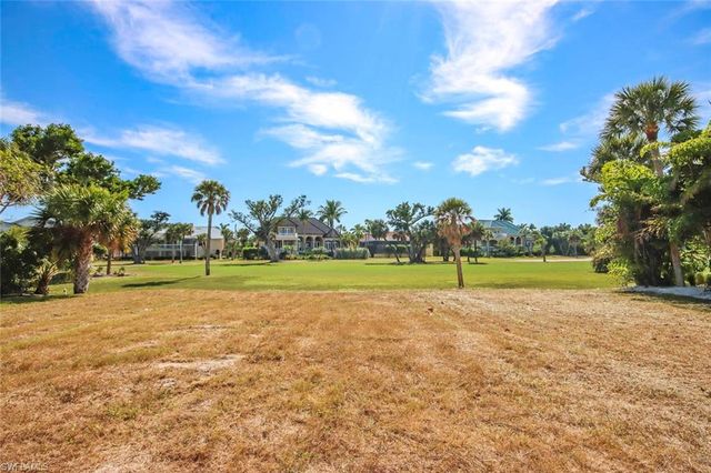 1292 Par View DR, Sanibel, FL 33957