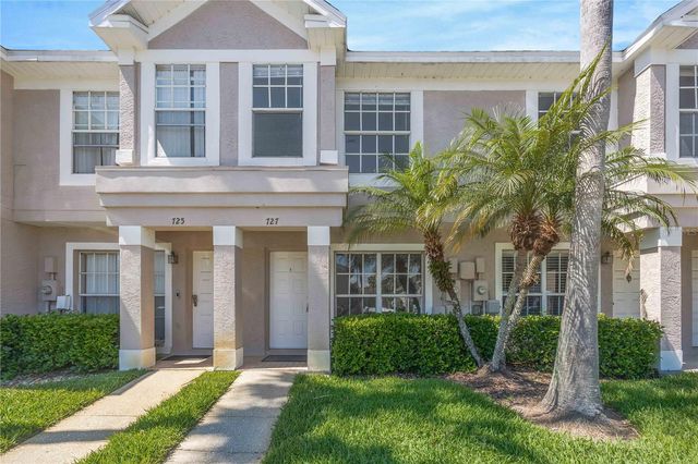 727 KENSINGTON LAKE CIRCLE, Brandon, FL 33511