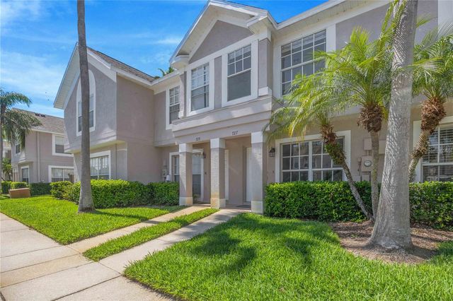 727 KENSINGTON LAKE CIRCLE, Brandon, FL 33511