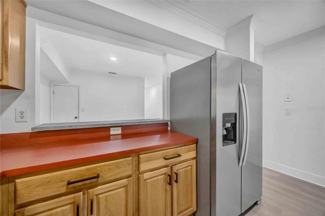 727 KENSINGTON LAKE CIRCLE, Brandon, FL 33511