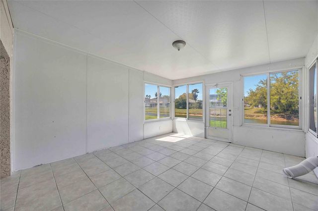 727 KENSINGTON LAKE CIRCLE, Brandon, FL 33511