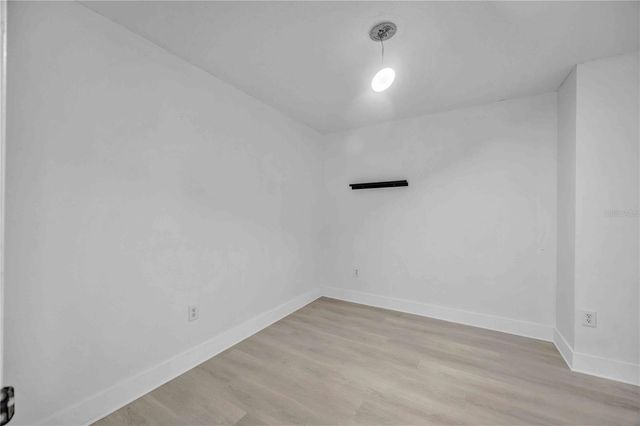 727 KENSINGTON LAKE CIRCLE, Brandon, FL 33511