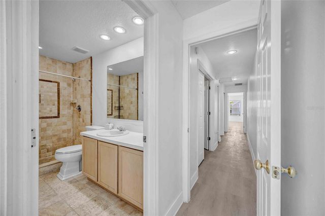 727 KENSINGTON LAKE CIRCLE, Brandon, FL 33511