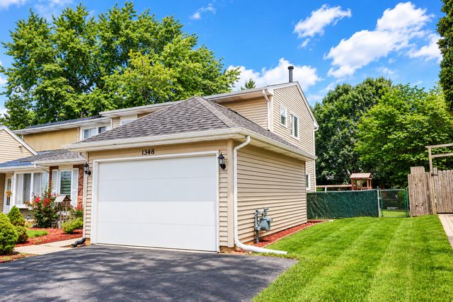 1348 Inverness Drive, Elgin, IL 60120