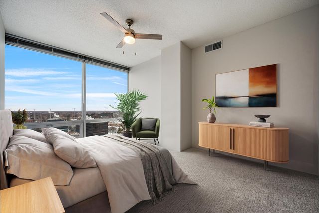 9725 Woods Drive 1502, Skokie, IL 60077