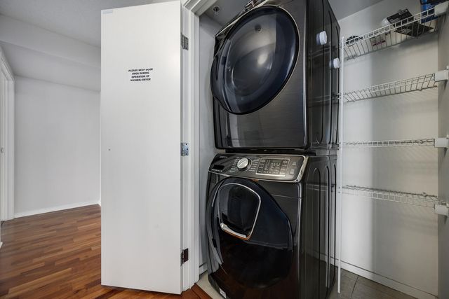 9725 Woods Drive 1502, Skokie, IL 60077