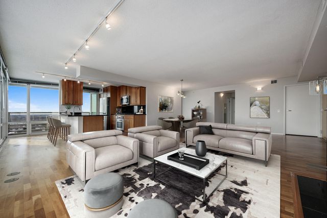 9725 Woods Drive 1502, Skokie, IL 60077