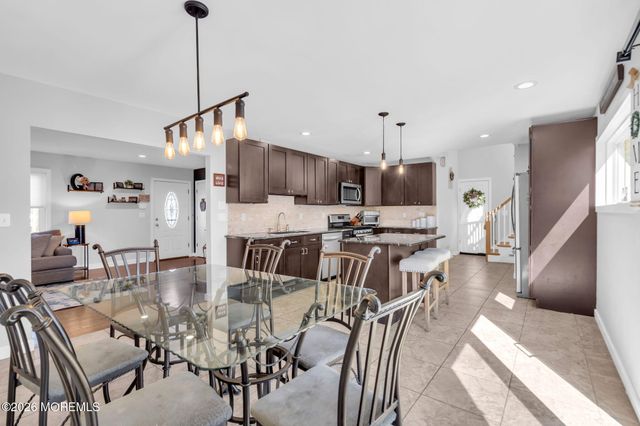 1513 Neptune Avenue, Beachwood, NJ 08722