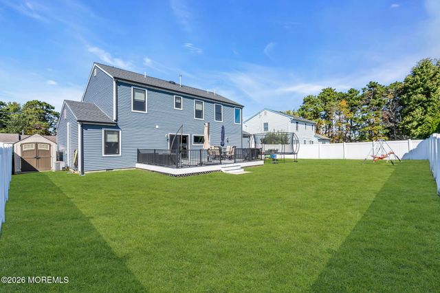 1513 Neptune Avenue, Beachwood, NJ 08722