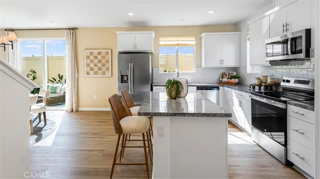 1725 Phantom Lane, Rialto, CA 92376