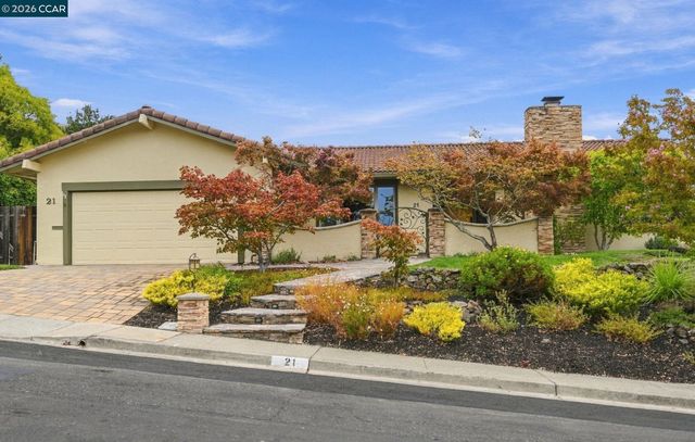 21 Inverleith Terrace, Moraga, CA 94556