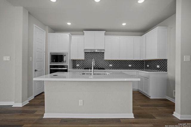 14406 Blue Mesa Hill, San Antonio, TX 78245