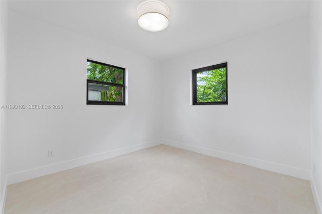 4520 SW 33rd Dr, West Park, FL 33023