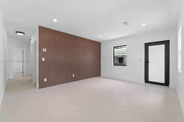 4520 SW 33rd Dr, West Park, FL 33023