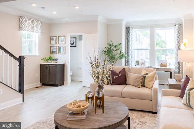 8295 LONGFORD RD, Millersville, MD 21108