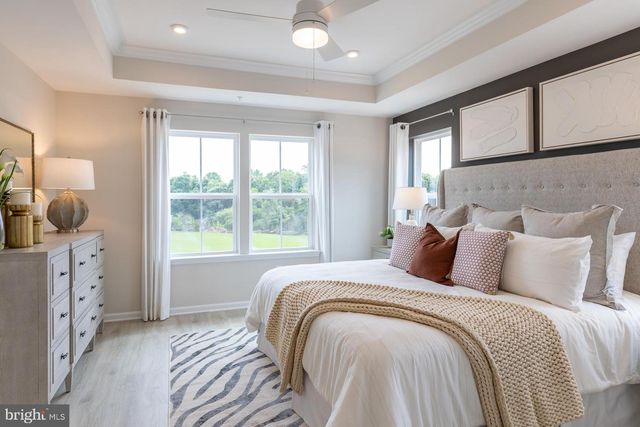 8295 LONGFORD RD, Millersville, MD 21108