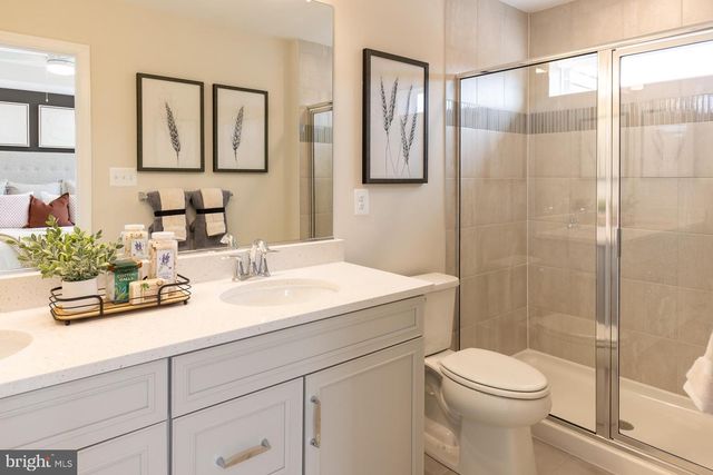 8295 LONGFORD RD, Millersville, MD 21108