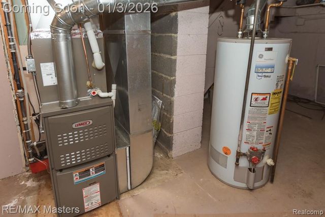 4696 Syracuse Street, Dearborn Heights, MI 48125