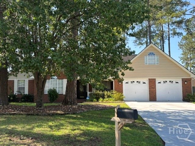 133 Arlington Court, Richmond Hill, GA 31324